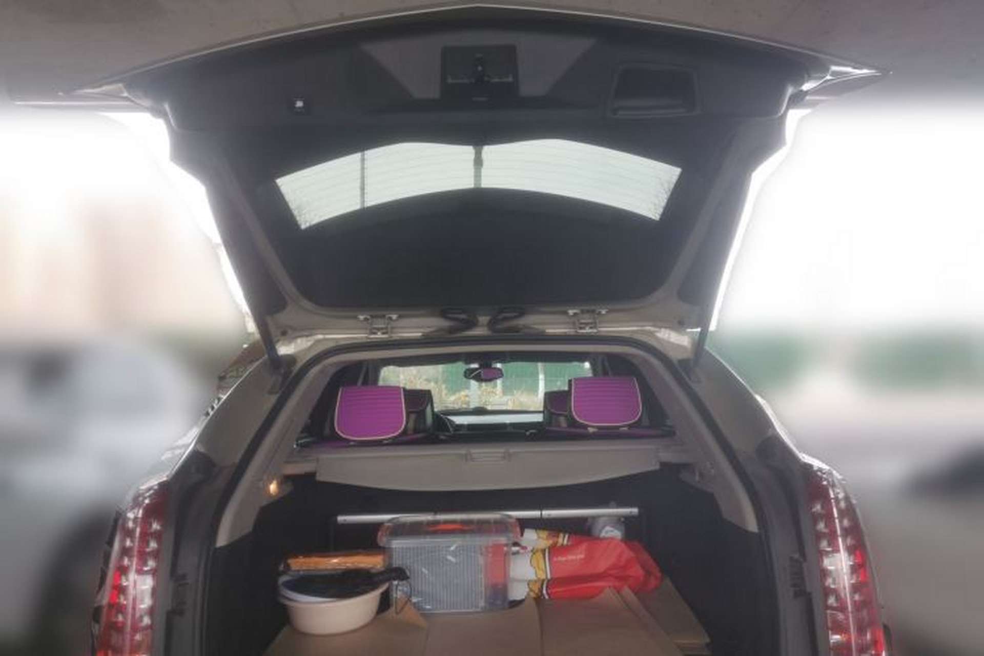 Used Cadillac SRX 2013 3.0L Luxury Model Trunk
