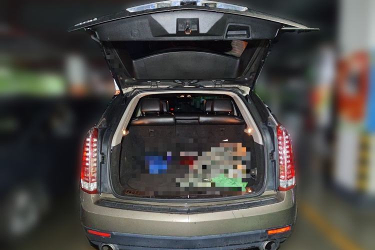 Used Cadillac SRX 2013 3.0L Comfort Model Trunk