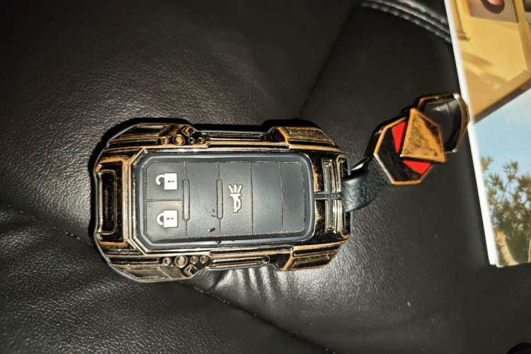 Used Cadillac SRX 2013 3.0L Comfort Model Vehicle Key