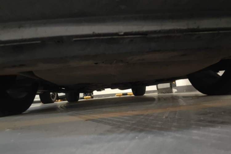 Used Cadillac SRX 2013 3.0L Leading Model Chassis Front