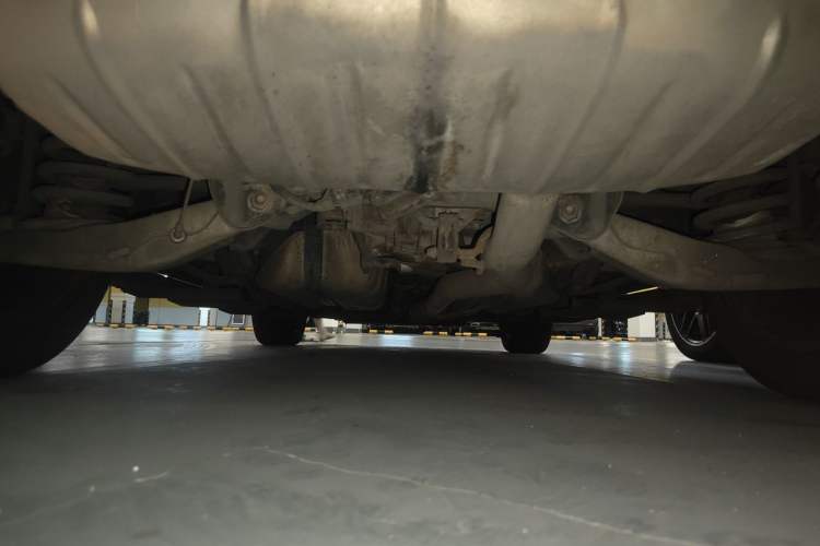 Used Cadillac SRX 2013 3.0L Leading Model Chassis Rear