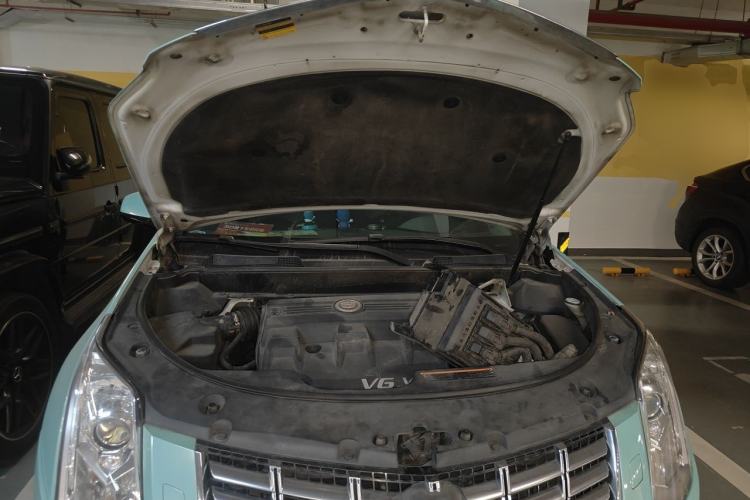 Used Cadillac SRX 2013 3.0L Leading Model Engine Bay