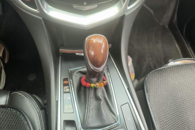 Used Cadillac SRX 2013 3.0L Elite Model Gear Lever