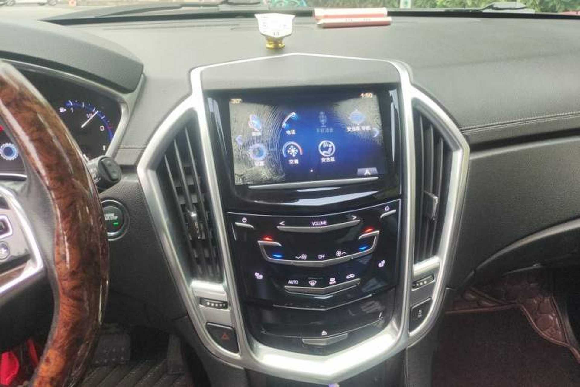 Used Cadillac SRX 2013 3.0L Luxury Model Audio And AC Panel
