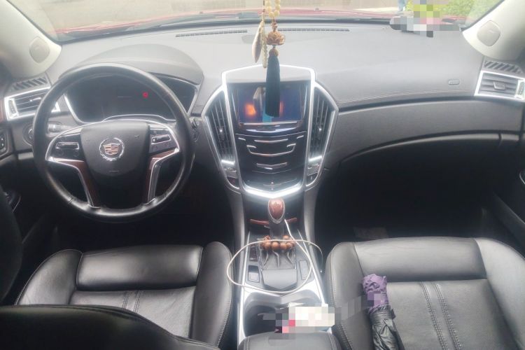 Used Cadillac SRX 2013 3.0L Elite Model Center Console