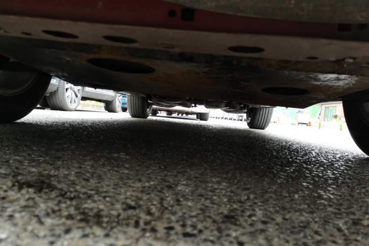 Used Cadillac SRX 2013 3.0L Comfort Model Chassis Front