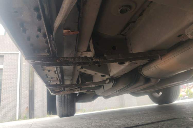 Used Cadillac SRX 2013 3.0L Elite Model Chassis Front Right