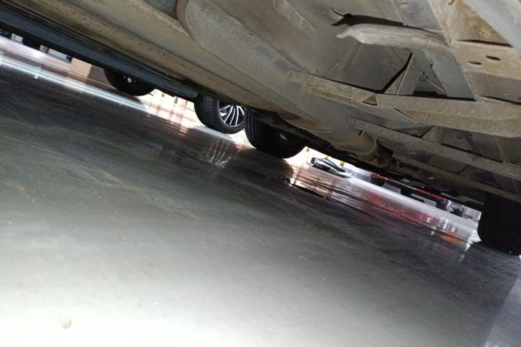 Used Cadillac SRX 2013 3.0L Luxury Model Chassis Rear Right