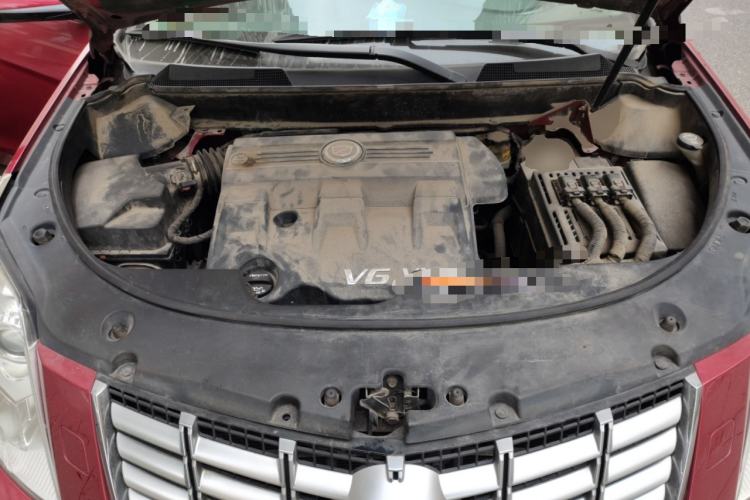 Used Cadillac SRX 2013 3.0L Comfort Model Engine Bay