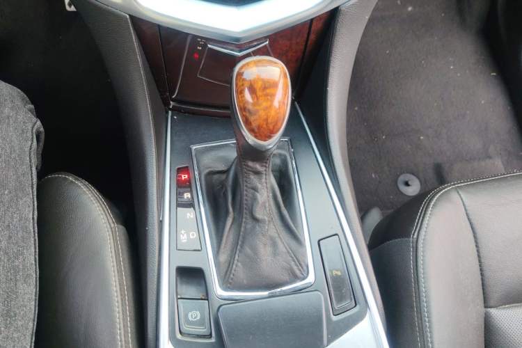 Used Cadillac SRX 2013 3.0L Leading Model Gear Lever