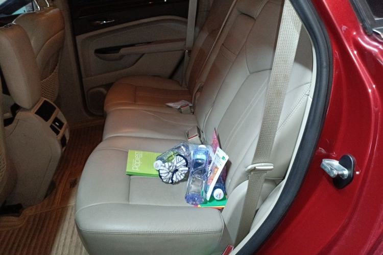 Used Cadillac SRX 2013 3.0L Luxury Model Left Rear Seat