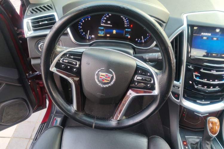 Used Cadillac SRX 2013 3.0L Leading Model Steering Wheel