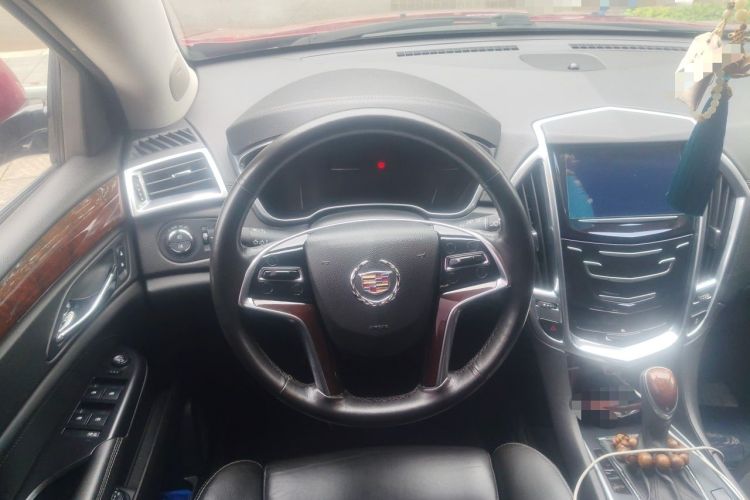 Used Cadillac SRX 2013 3.0L Elite Model Steering Wheel