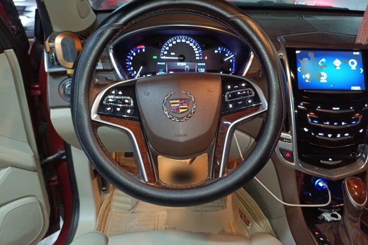 Used Cadillac SRX 2013 3.0L Luxury Model Steering Wheel