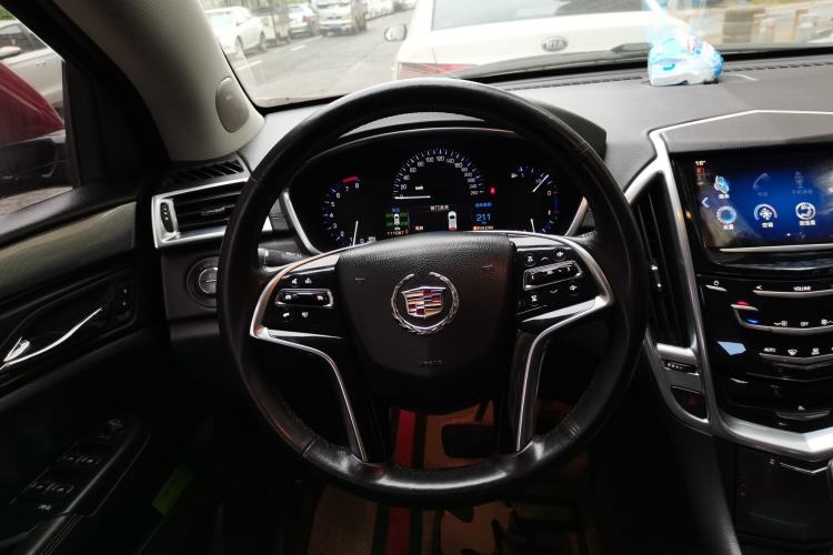 Used Cadillac SRX 2013 3.0L Comfort Model Steering Wheel