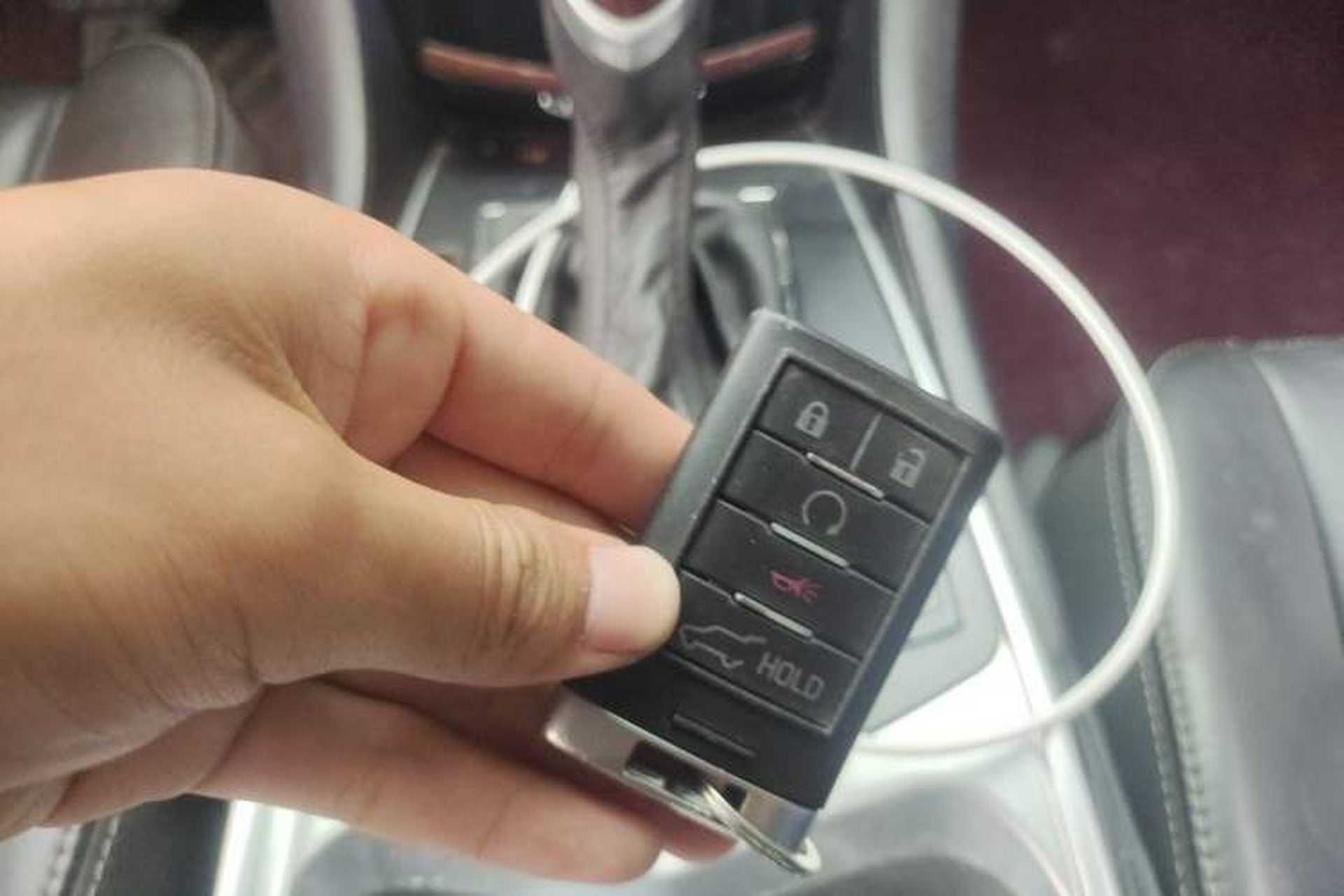 Used Cadillac SRX 2013 3.0L Luxury Model Vehicle Key