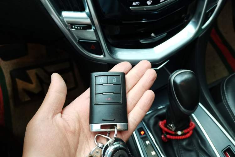 Used Cadillac SRX 2013 3.0L Comfort Model Vehicle Key