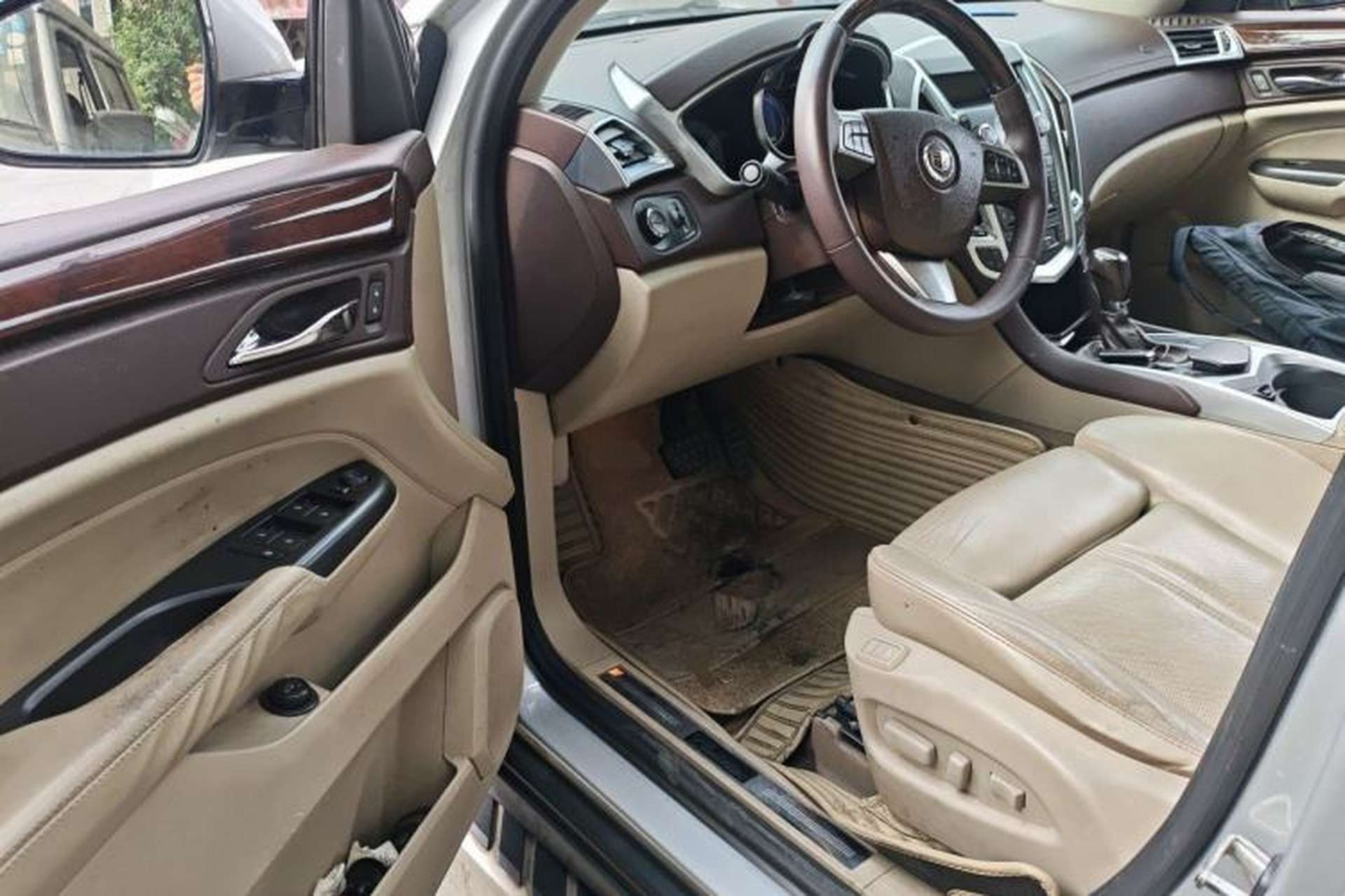 Used Cadillac SRX 2013 3.0L Flagship Model Driver Seat