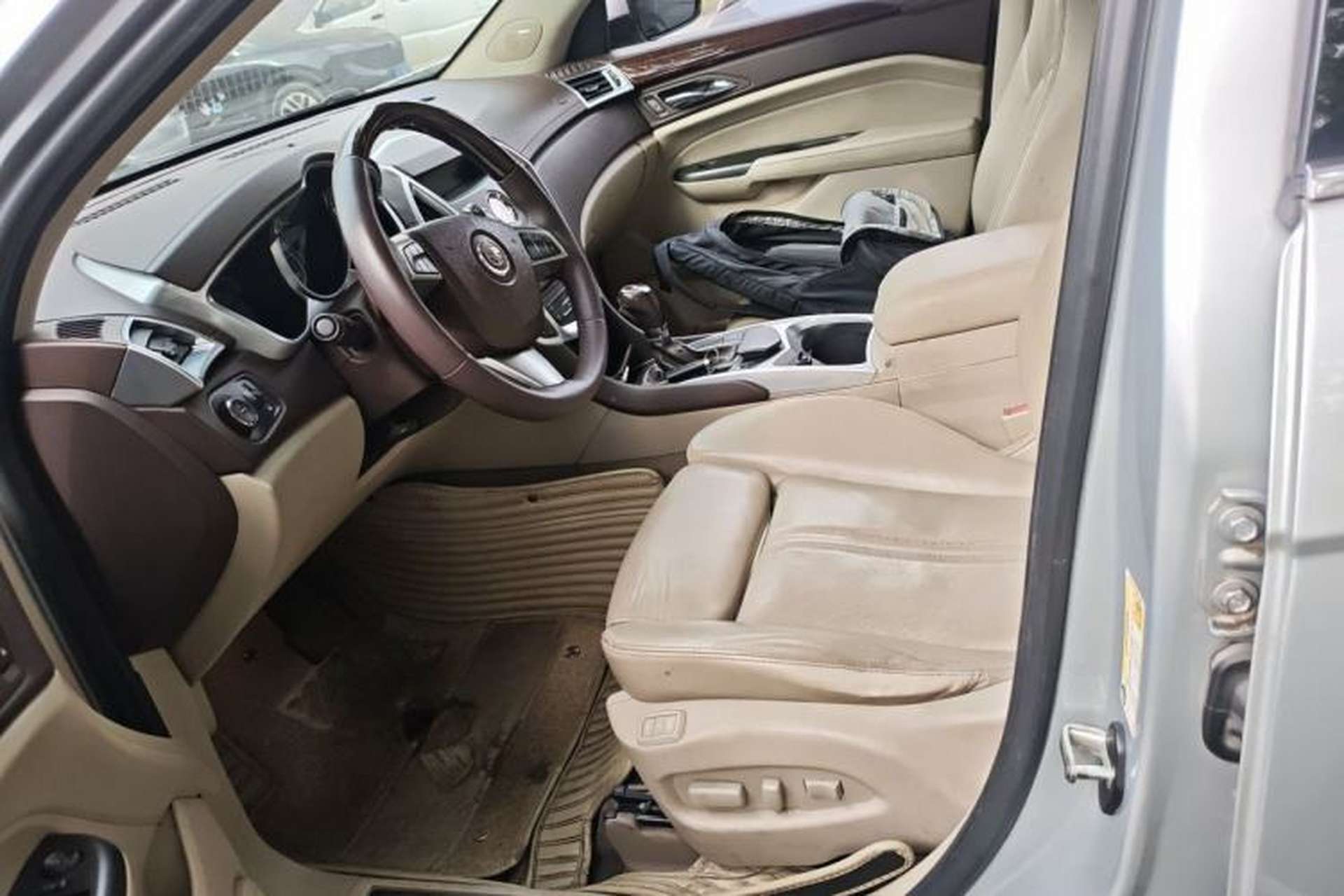 Used Cadillac SRX 2013 3.0L Flagship Model Left Front Seat