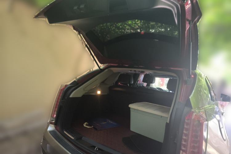 Used Cadillac SRX 2013 3.0L Comfort Model Trunk
