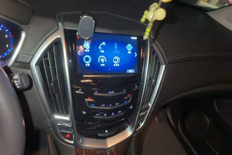 Used Cadillac SRX 2013 3.0L Elite Model Audio And AC Panel