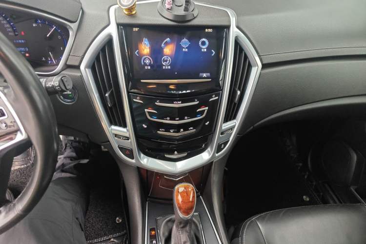 Used Cadillac SRX 2013 3.0L Elite Model Audio And AC Panel