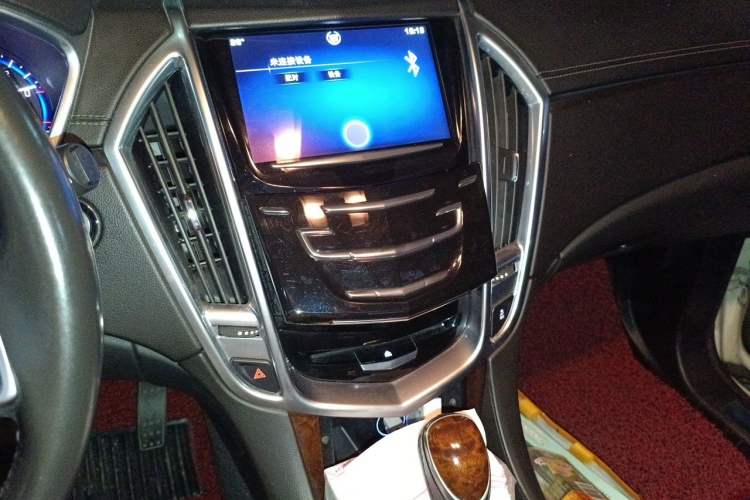 Used Cadillac SRX 2013 3.0L Leading Model Audio And AC Panel
