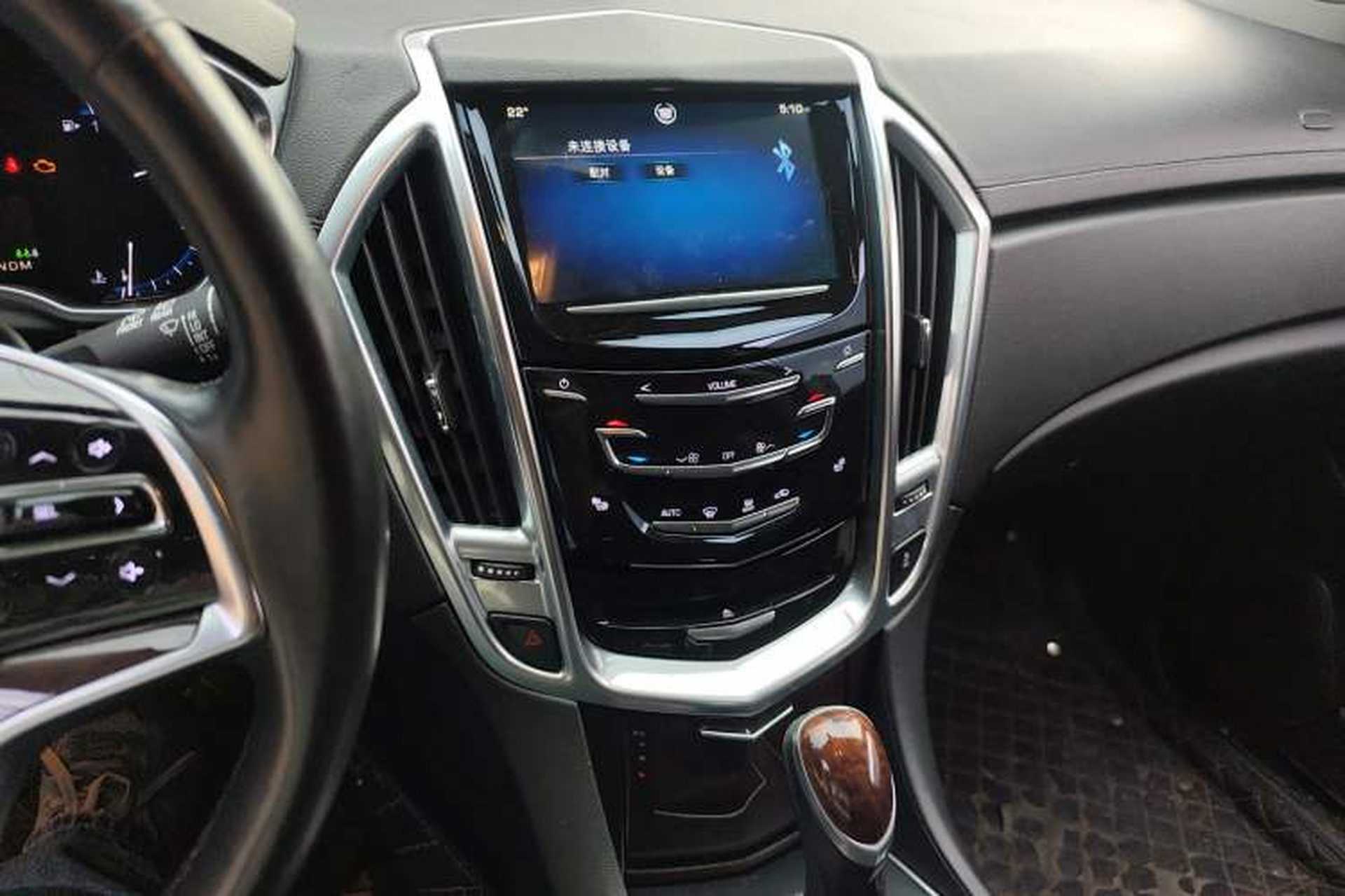 Used Cadillac SRX 2013 3.0L Luxury Model Audio And AC Panel