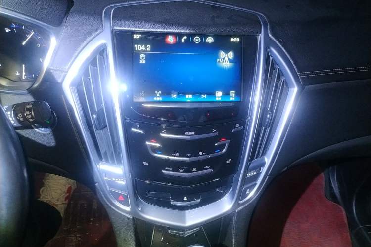Used Cadillac SRX 2013 3.0L Leading Model Audio And AC Panel