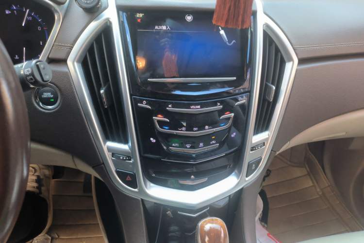 Used Cadillac SRX 2013 3.0L Elite Model Audio And AC Panel