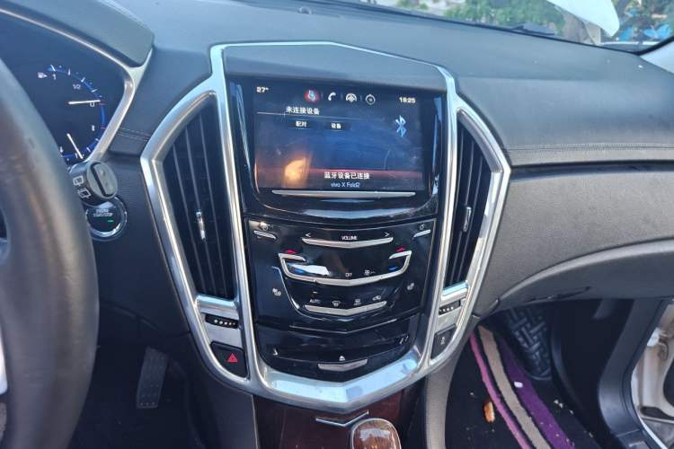 Used Cadillac SRX 2013 3.0L Elite Model Audio And AC Panel