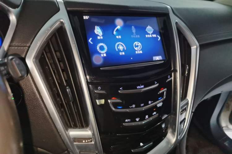 Used Cadillac SRX 2013 3.0L Comfort Model Audio And AC Panel