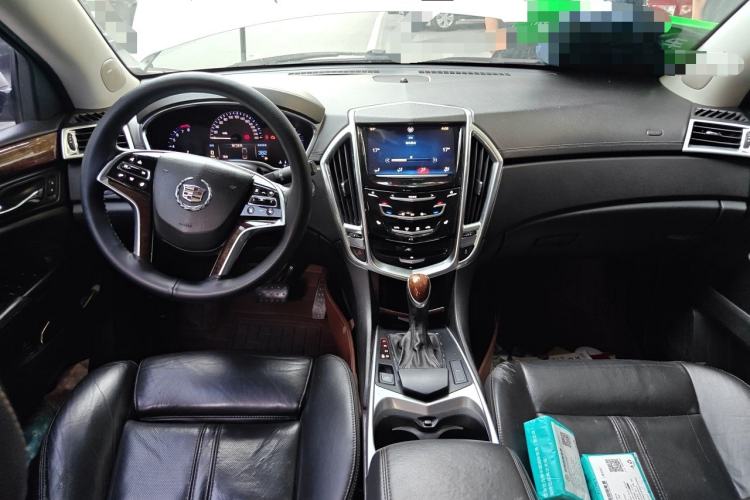 Used Cadillac SRX 2013 3.0L Leading Model Center Console