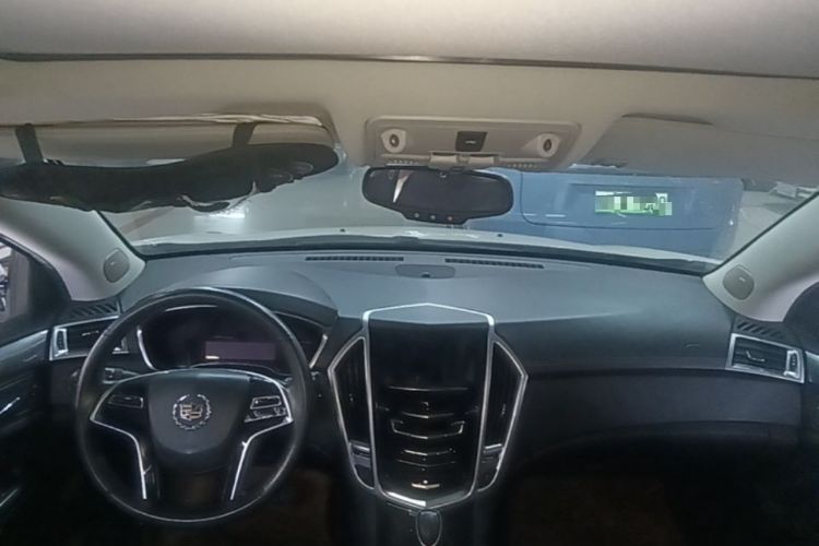 Used Cadillac SRX 2013 3.0L Comfort Model Center Console