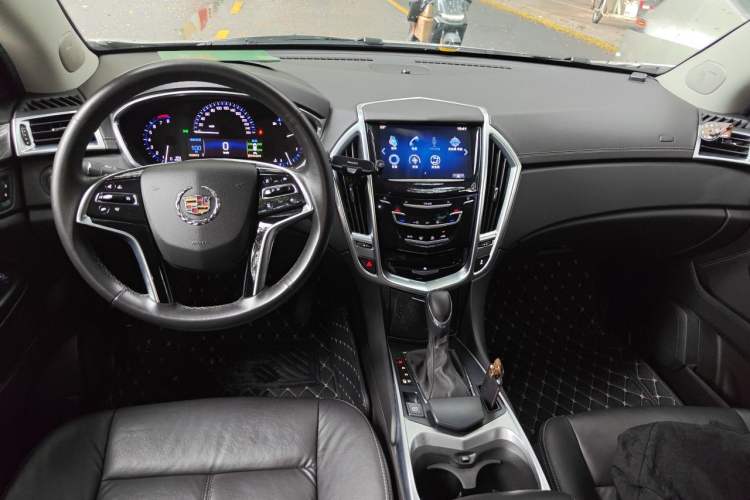 Used Cadillac SRX 2013 3.0L Comfort Model Center Console