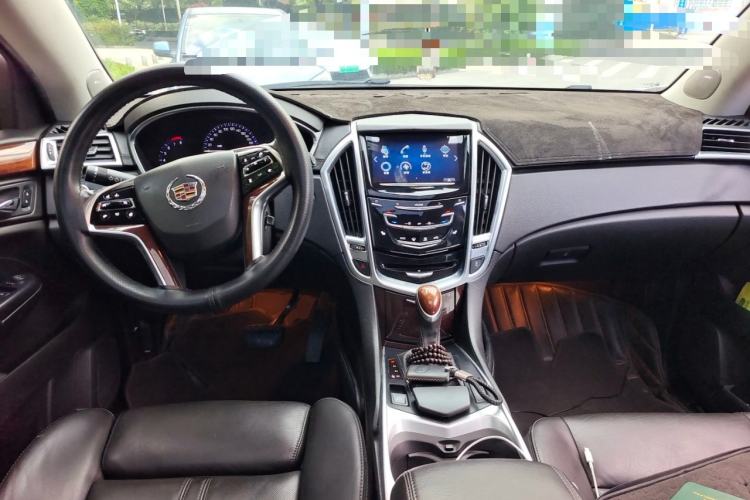 Used Cadillac SRX 2013 3.0L Leading Model Center Console