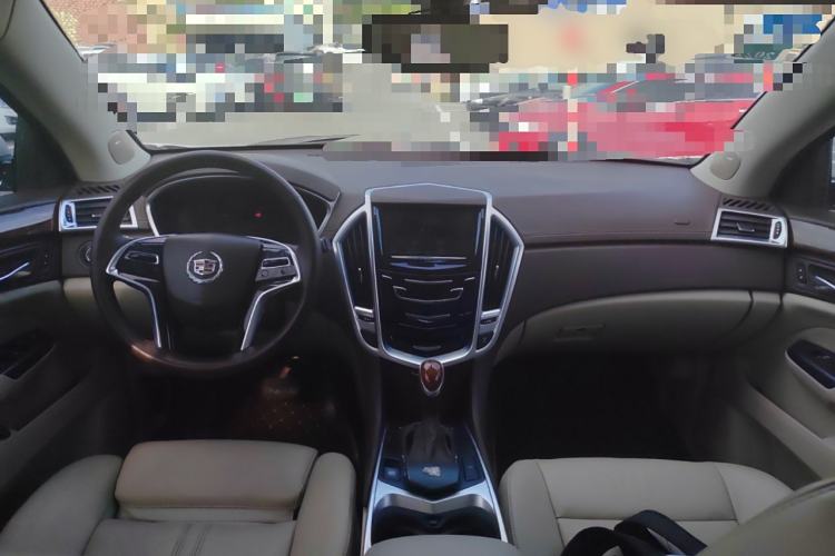 Used Cadillac SRX 2013 3.0L Elite Model Center Console
