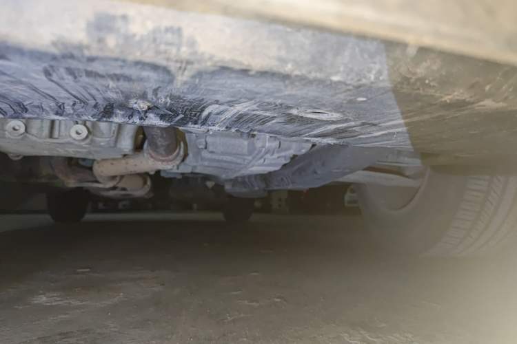 Used Cadillac SRX 2013 3.0L Flagship Model Chassis Front