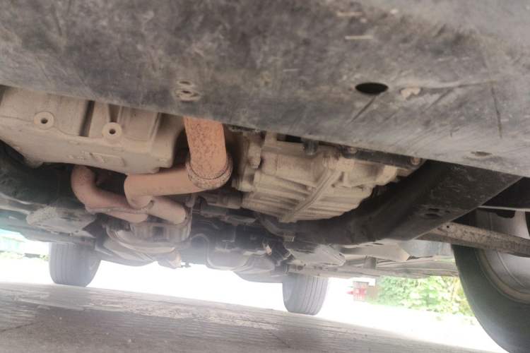 Used Cadillac SRX 2013 3.0L Comfort Model Chassis Front