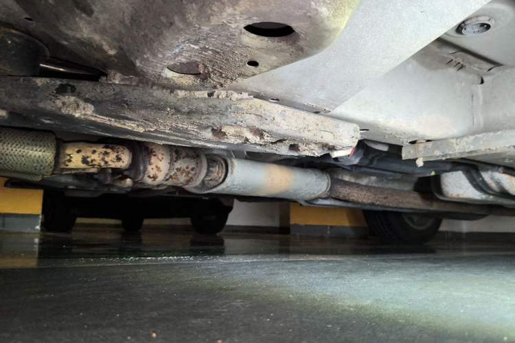 Used Cadillac SRX 2013 3.0L Elite Model Chassis Front Left