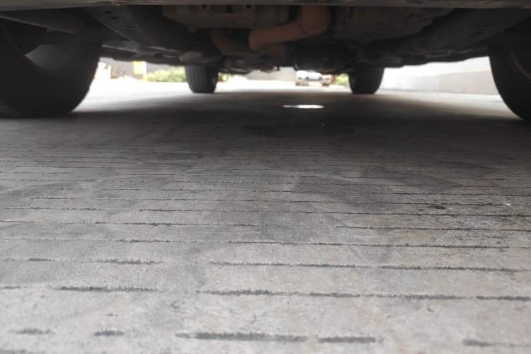 Used Cadillac SRX 2013 3.0L Comfort Model Chassis Front