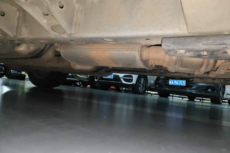 Used Cadillac SRX 2013 3.0L Elite Model Chassis Front Right