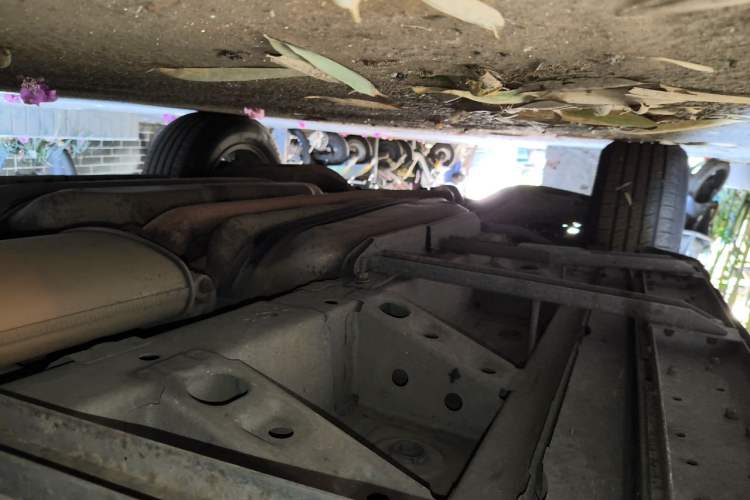 Used Cadillac SRX 2013 3.0L Elite Model Chassis Front Right