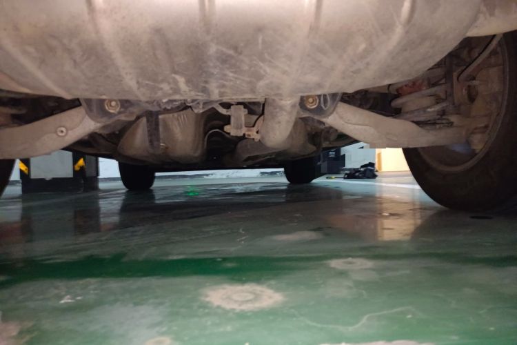 Used Cadillac SRX 2013 3.0L Comfort Model Chassis Rear