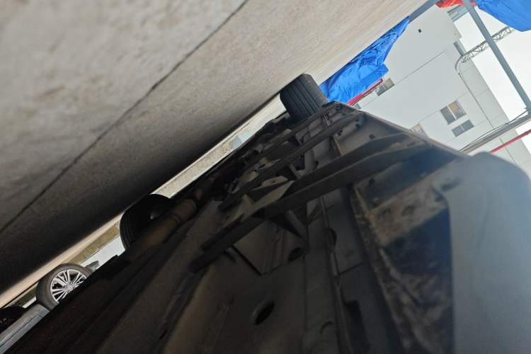 Used Cadillac SRX 2013 3.0L Elite Model Chassis Rear Left