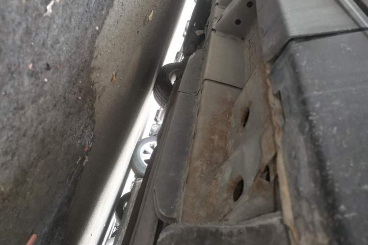 Used Cadillac SRX 2013 3.0L Comfort Model Chassis Rear Left