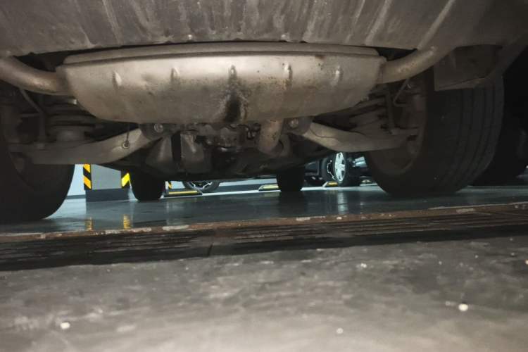 Used Cadillac SRX 2013 3.0L Leading Model Chassis Rear