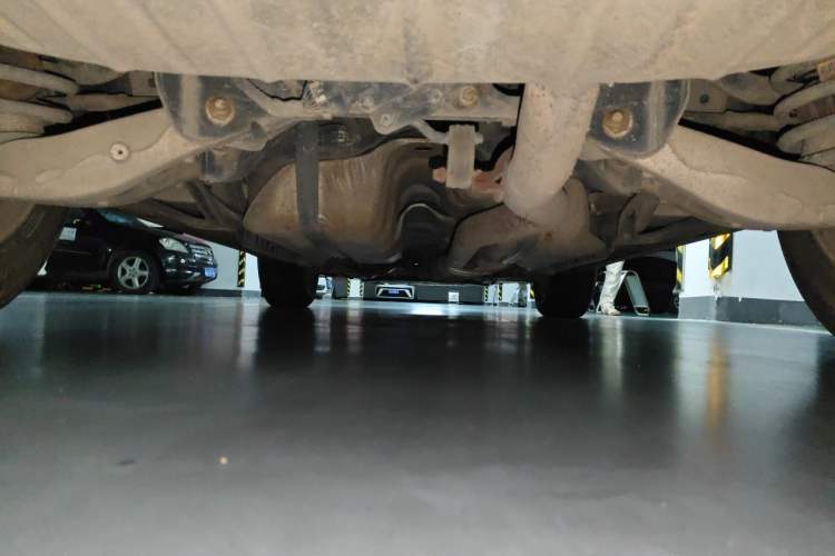 Used Cadillac SRX 2013 3.0L Elite Model Chassis Rear