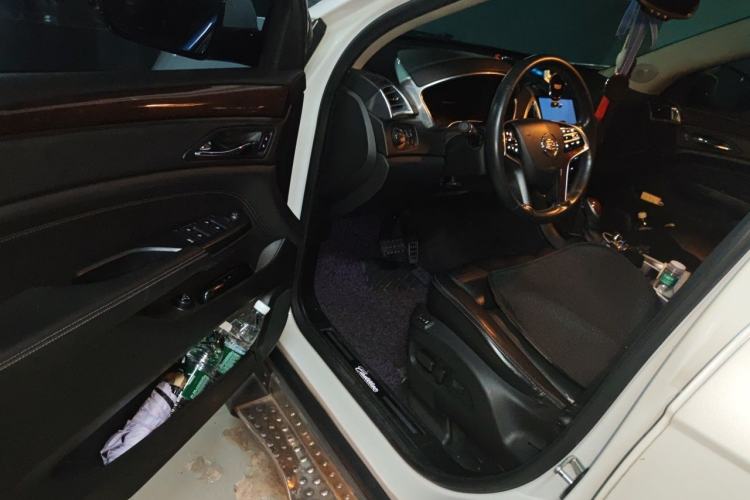 Used Cadillac SRX 2013 3.0L Elite Model Driver Seat