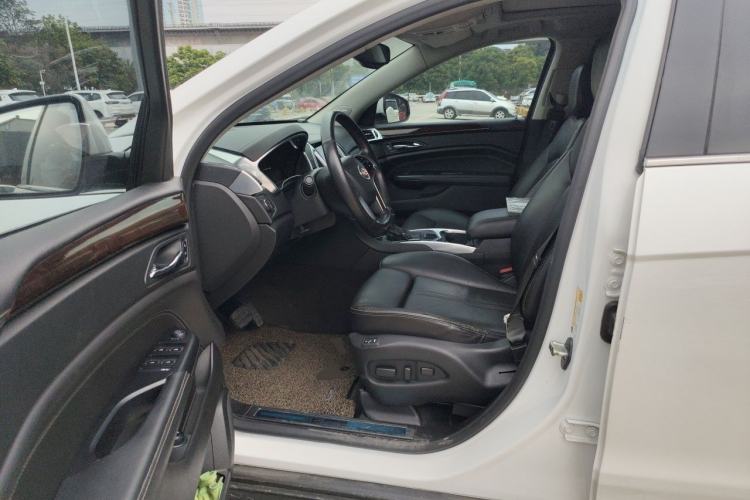 Used Cadillac SRX 2013 3.0L Luxury Model Driver Seat